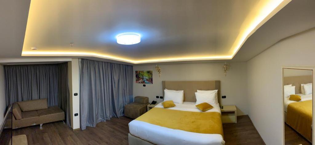 Albanopolis Hotel Tirana Kültér fotó