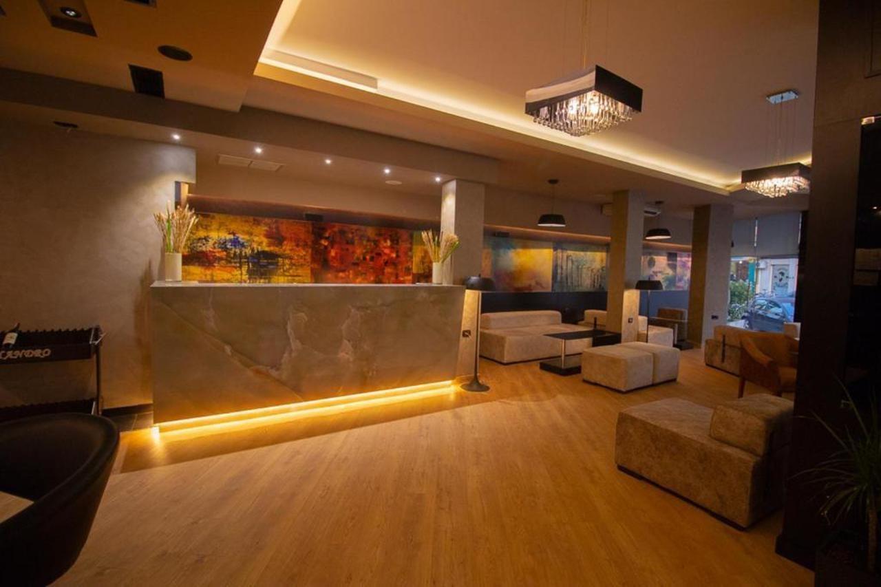 Albanopolis Hotel Tirana Kültér fotó