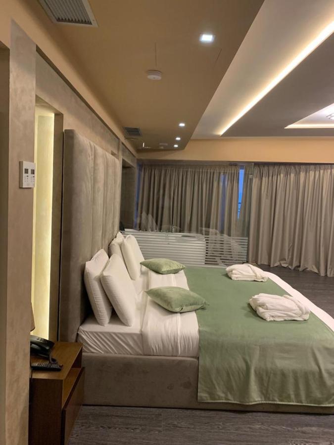 Albanopolis Hotel Tirana Kültér fotó